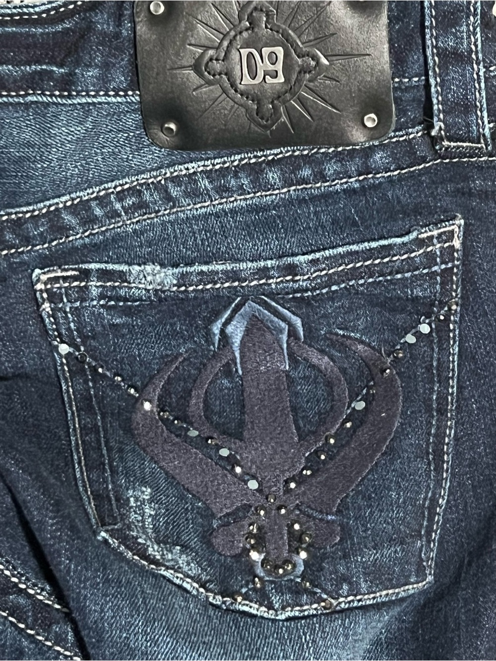 Women’s of D9 (District 9) "Slick" style bootcut jeans 32x28